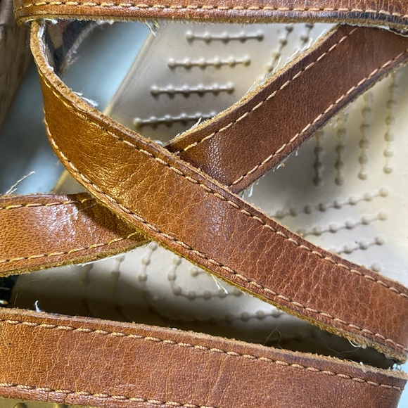 GUC Crocs brand wedge style slide-on sandals - Picture 7 of 7